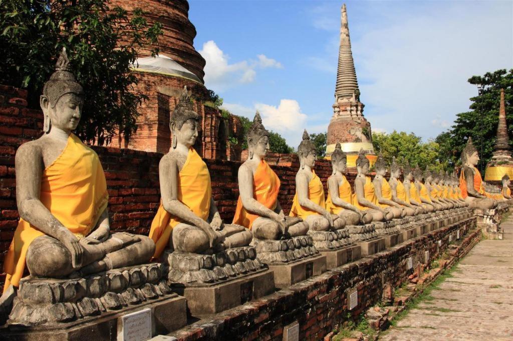 At Ayutthaya Hotel Екстер'єр фото